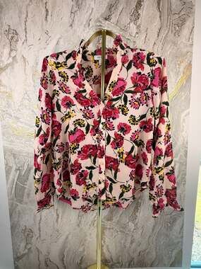 On 34th Women's Ruffle-Trim Split-Neck Blouse Floral Pink XS